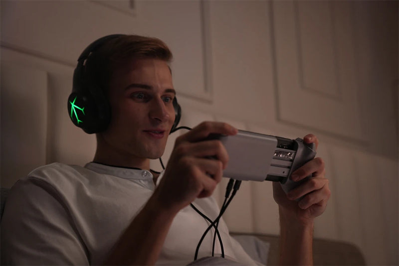 Gamepad para Celular Type-C - Controle de Jogos com Efeito Hall, Joystick para iPhone 15, Android e Jogos na Nuvem